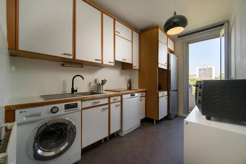 Fully Equipped Apartment With Parking 6 Beds Marseilles Frankrijk